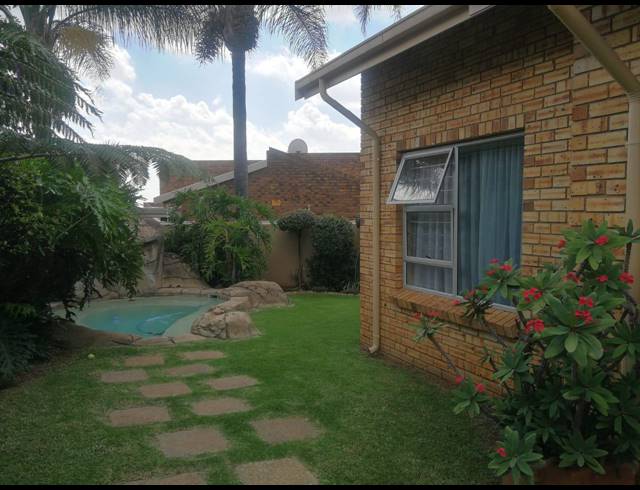 3 BEDROOM TOWNHOUSE SOLD IN MEYERSDAL